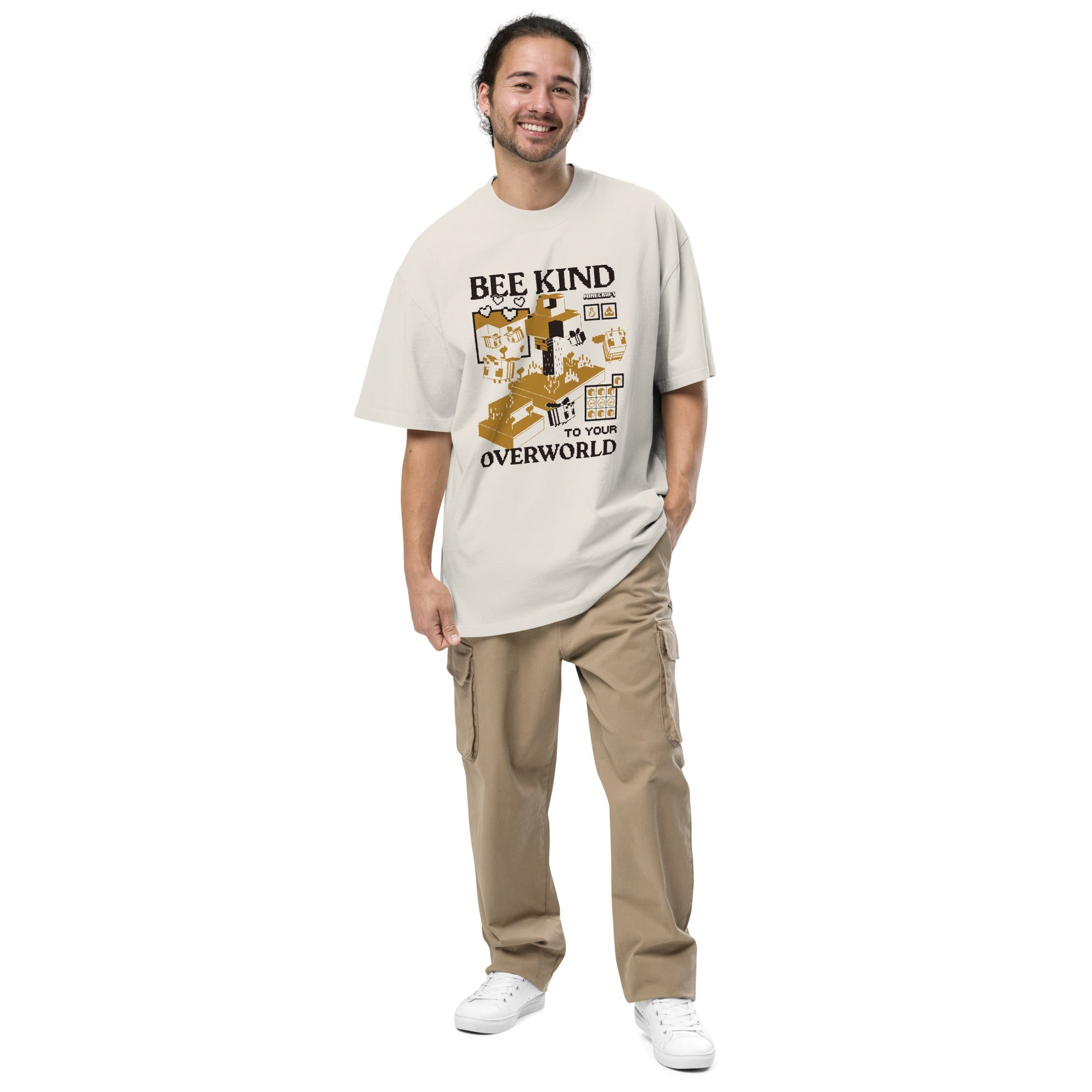 Minecraft Oversized T-Shirt Bee Kind to Your Overworld